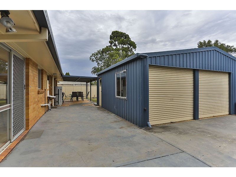 13 Nugent Crescent, Wilsonton QLD 4350