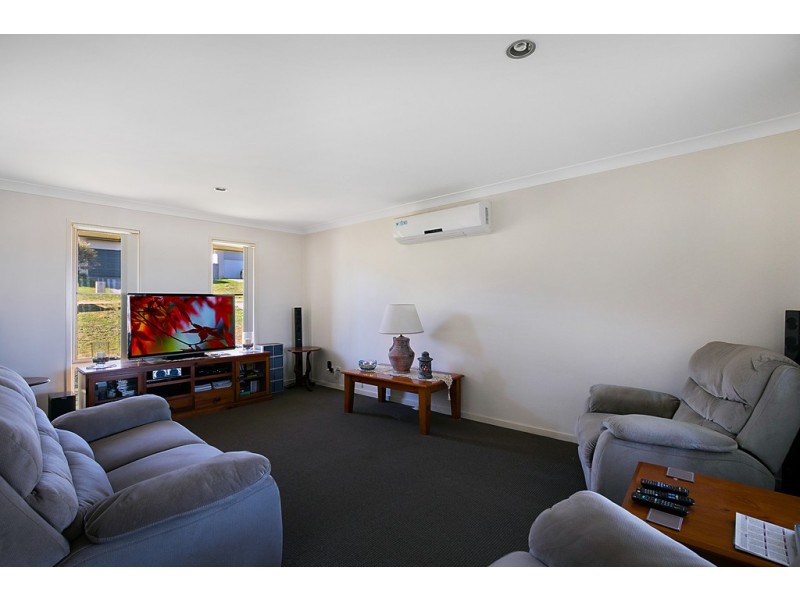 15 Paperbark Drive, Glenvale QLD 4350