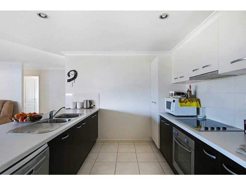 15 Paperbark Drive, Glenvale QLD 4350