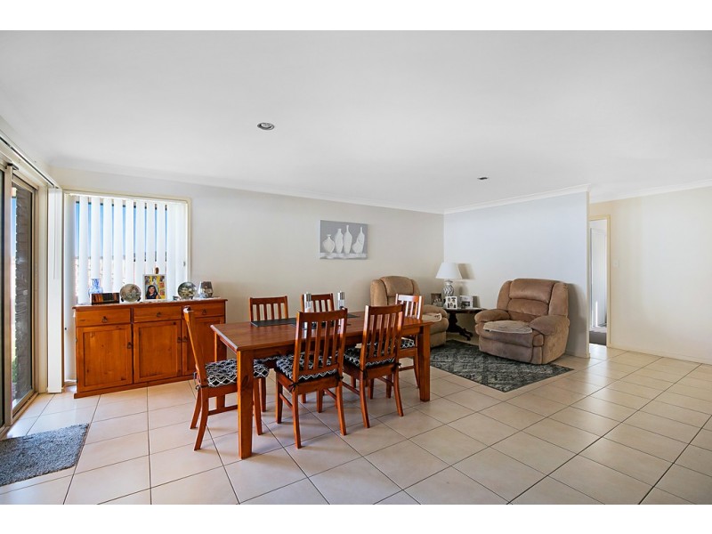 15 Paperbark Drive, Glenvale QLD 4350