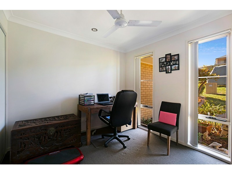 15 Paperbark Drive, Glenvale QLD 4350