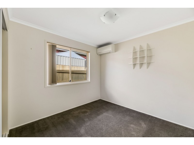 28 Catalina Drive, Wilsonton QLD 4350