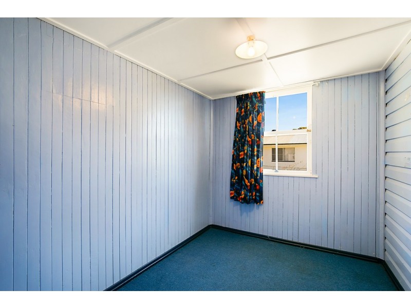 16 Park Street, Wilsonton QLD 4350