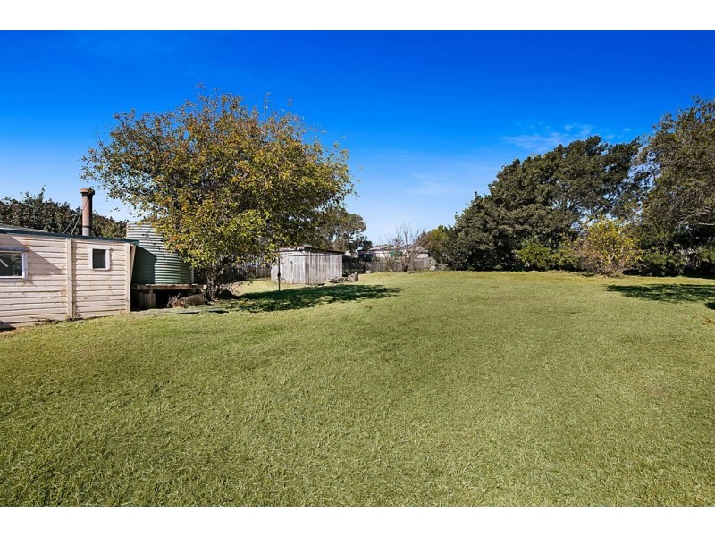 16 Park Street, Wilsonton QLD 4350