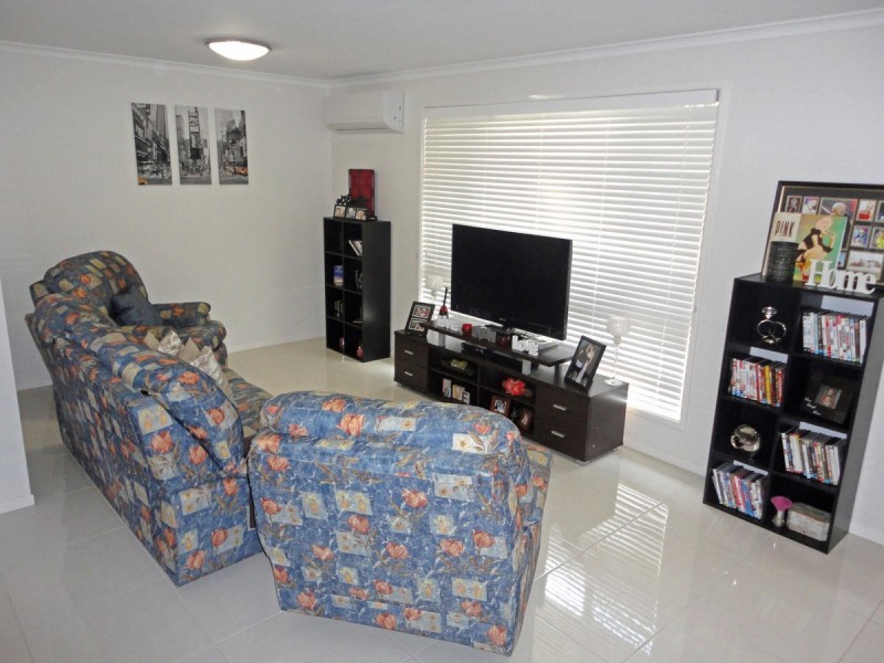 Unit 1/61 Cleary Street, Centenary Heights QLD 4350