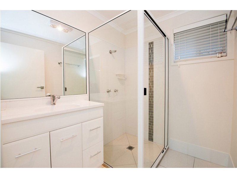 Unit 1/61 Cleary Street, Centenary Heights QLD 4350