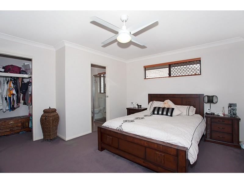 18 Kurrawa Crescent, Glenvale QLD 4350