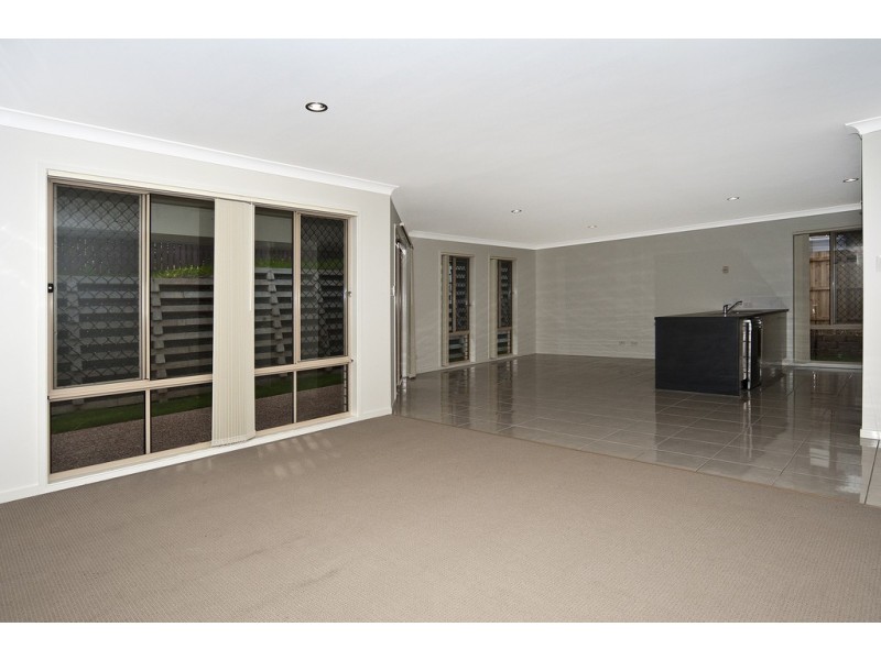 11 Barwick Court, Wilsonton Heights QLD 4350