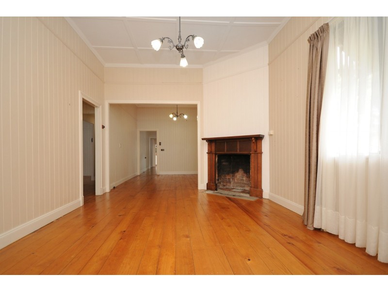 108 Mary Street, East Toowoomba QLD 4350