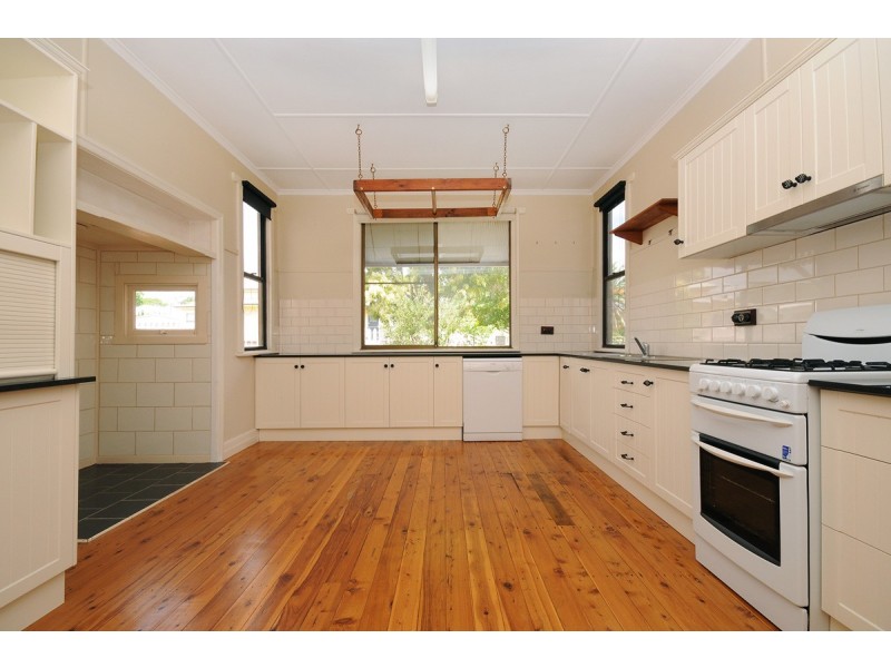 108 Mary Street, East Toowoomba QLD 4350