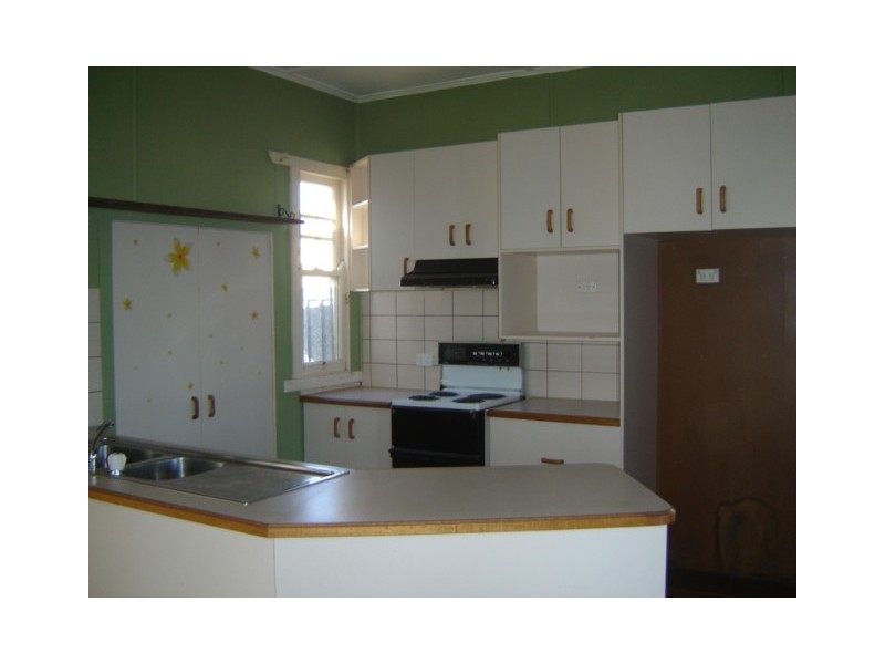 25 Shiel Street, Rangeville QLD 4350