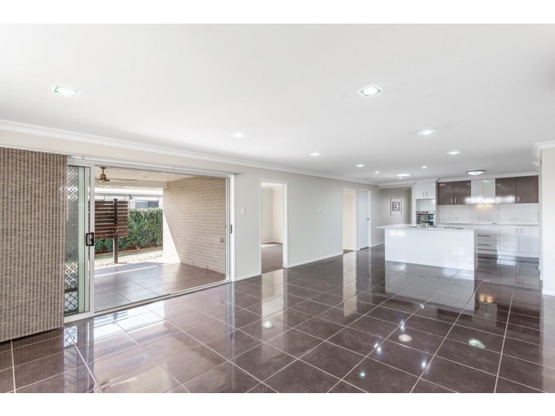 13 O’Grady Street, Kearneys Spring QLD 4350