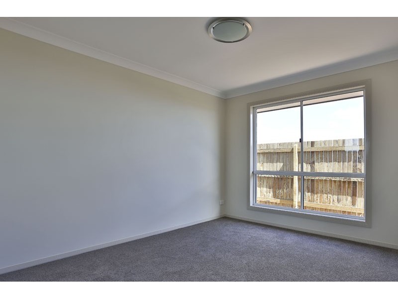 9 Goshawk Drive, Highfields QLD 4352