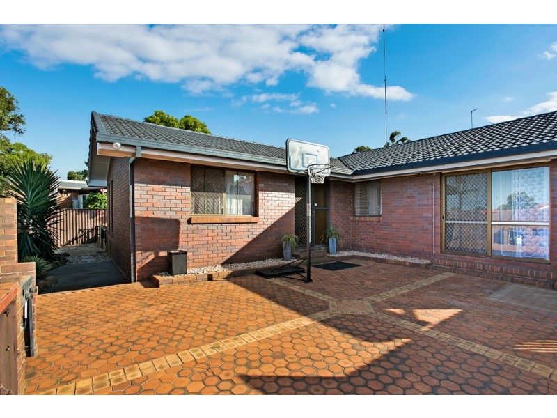 9 Wright Street, Wilsonton QLD 4350
