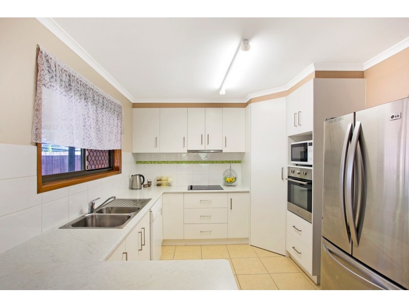9 Wright Street, Wilsonton QLD 4350