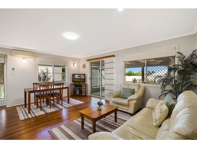 30 Catalina Drive, Wilsonton QLD 4350