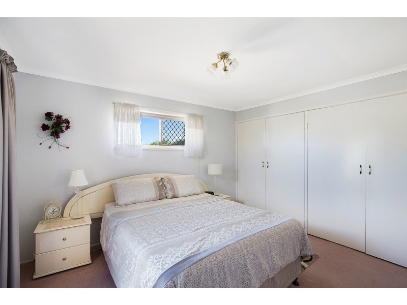 30 Catalina Drive, Wilsonton QLD 4350