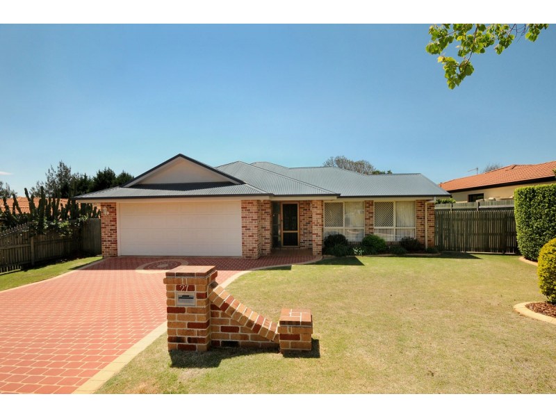 27 Ward street, Middle Ridge QLD 4350