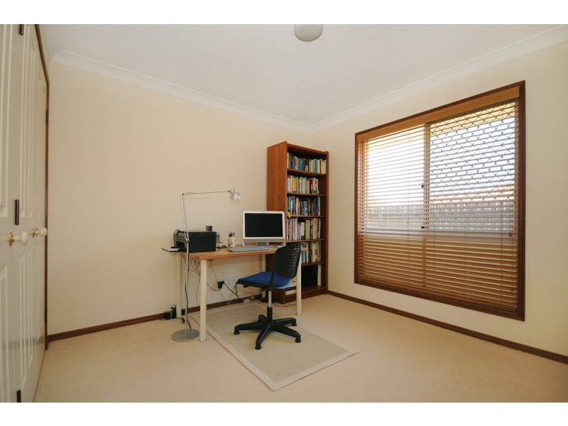 27 Ward street, Middle Ridge QLD 4350