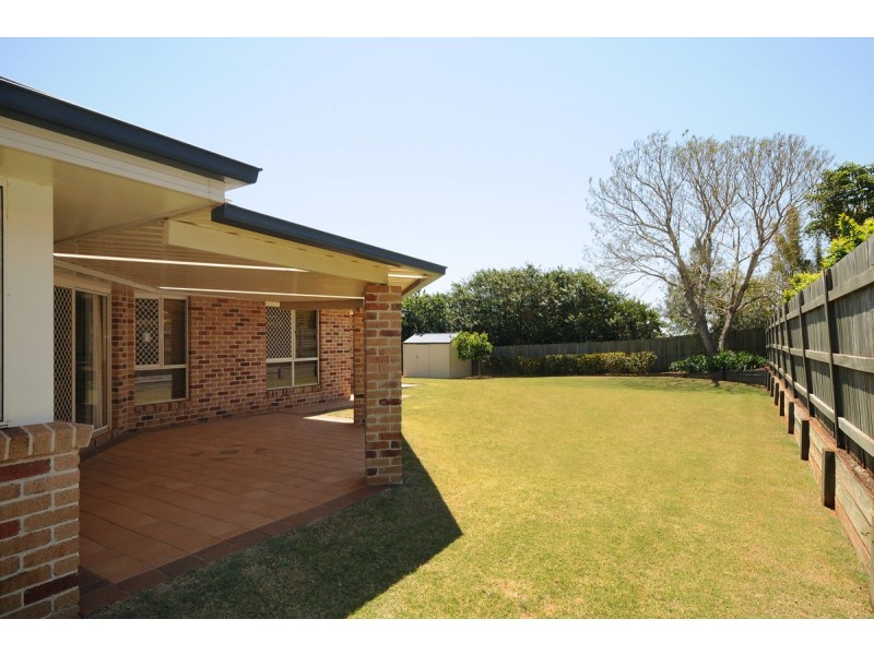 27 Ward street, Middle Ridge QLD 4350