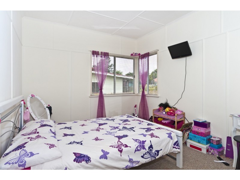 11 Gaydon Street, Newtown QLD 4350