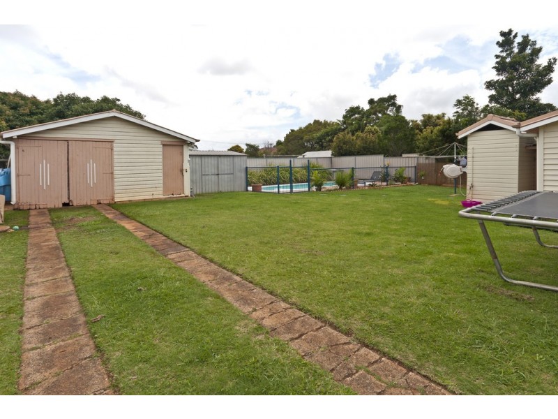 11 Gaydon Street, Newtown QLD 4350