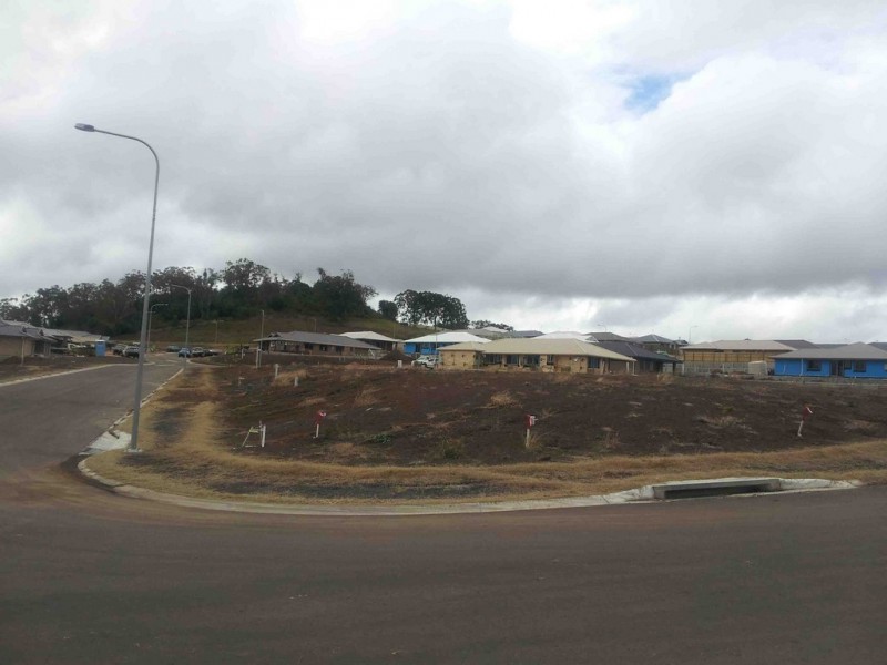 19 Cooranga Street, Glenvale QLD 4350