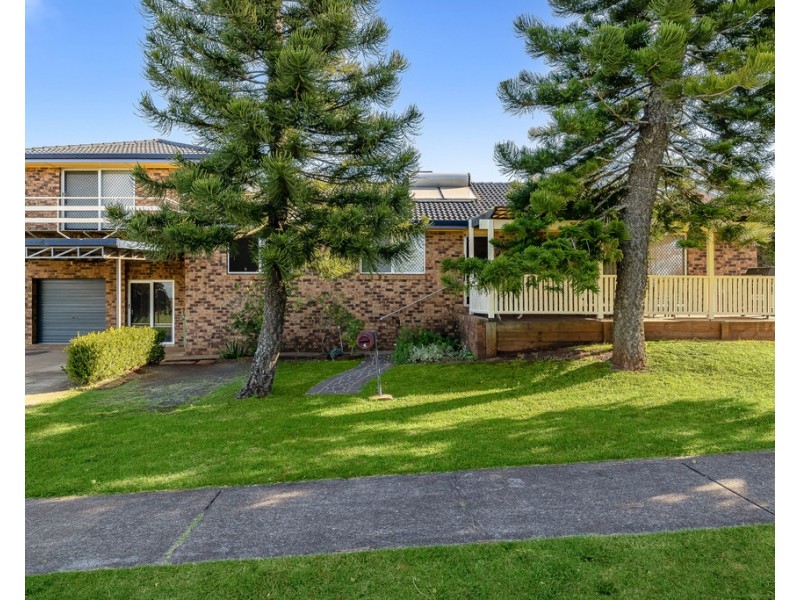 4 Traminer Drive, Wilsonton Heights QLD 4350