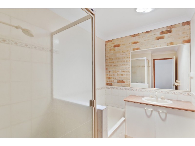 4/23 O’Beirne Street, Kearneys Spring QLD 4350