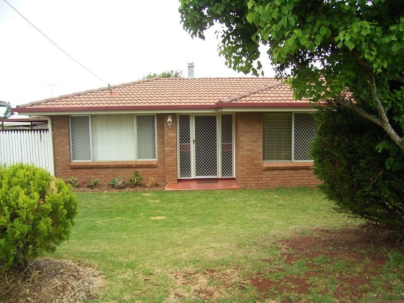 15 Wuth Street, Darling Heights QLD 4350