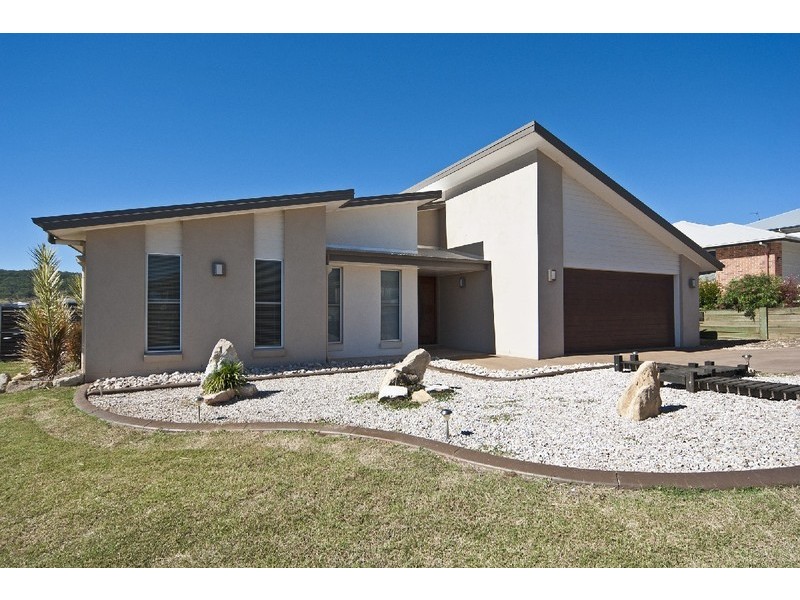 10 Edwin Street, Westbrook QLD 4350