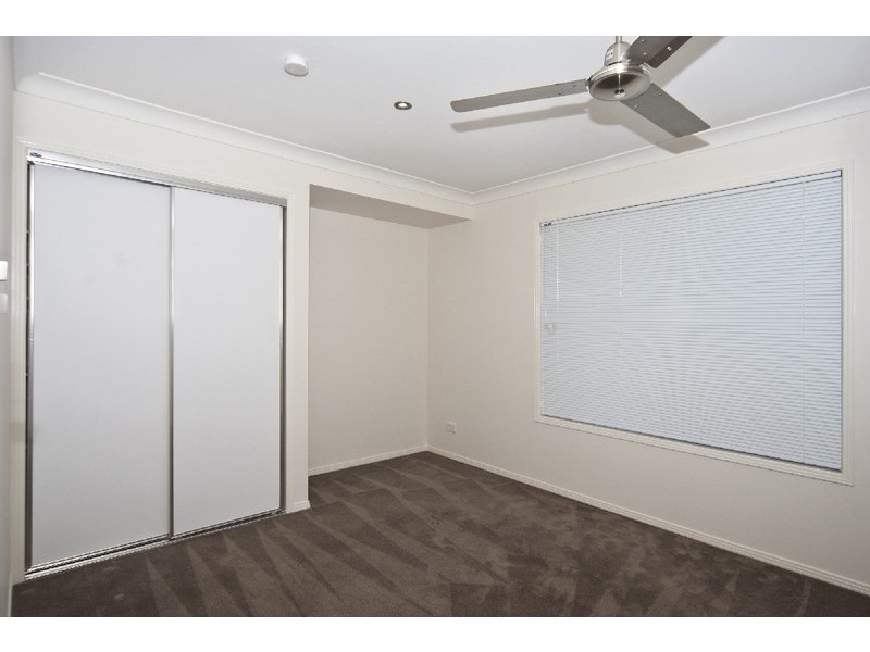 10 Edwin Street, Westbrook QLD 4350