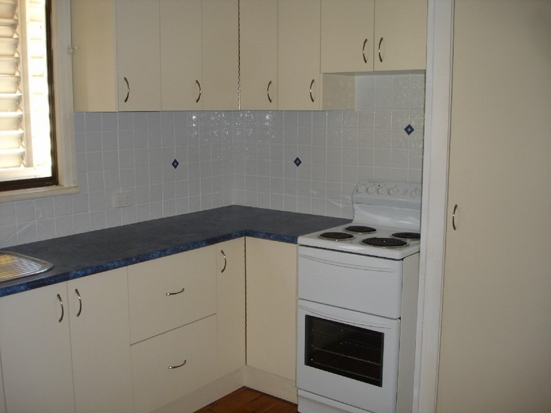 3 Finnie Street, Newtown QLD 4350