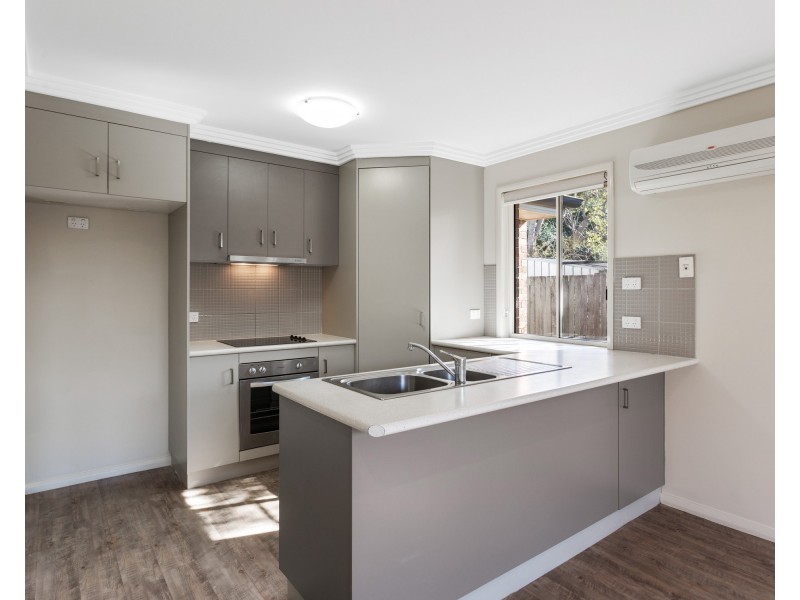 3/10 Lendrum Street, Newtown QLD 4350
