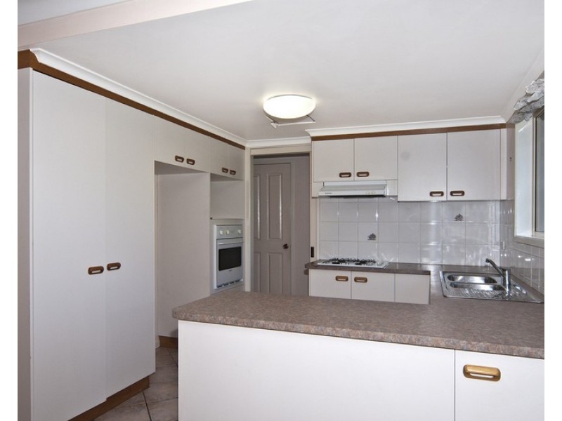 2/355 Tor Street, Wilsonton QLD 4350