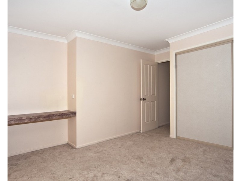 2/355 Tor Street, Wilsonton QLD 4350