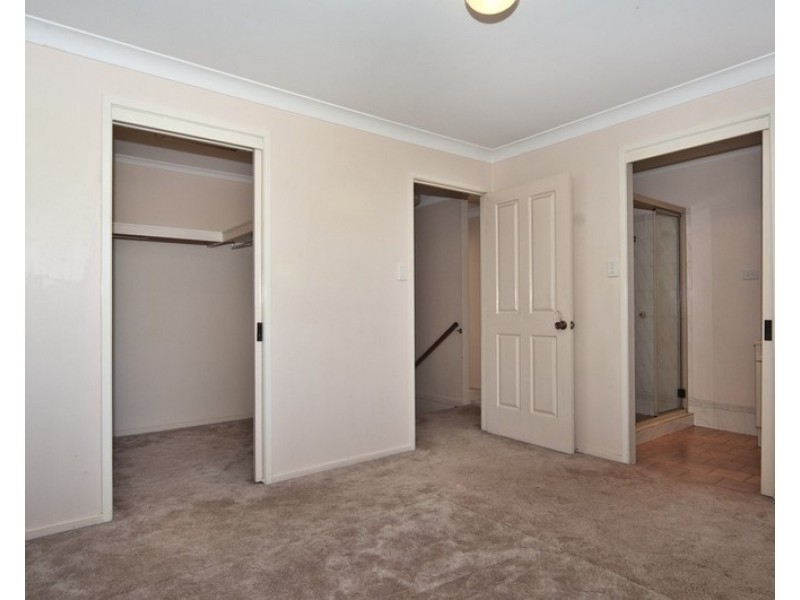 2/355 Tor Street, Wilsonton QLD 4350