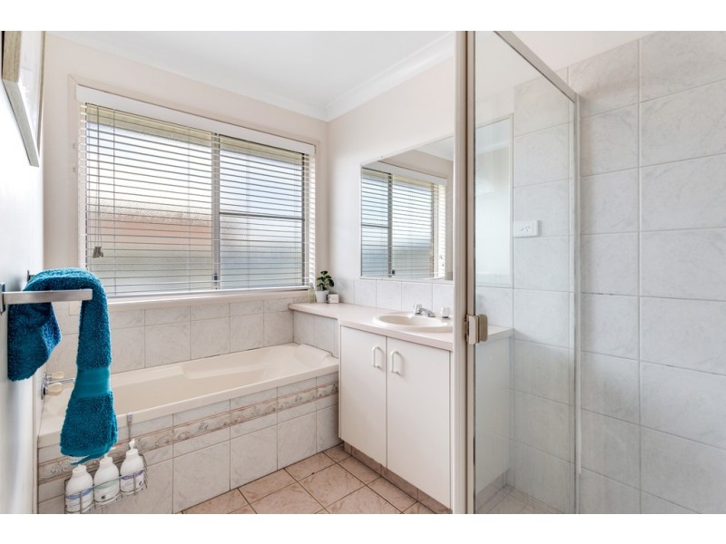 35 Belclaire Drive, Westbrook QLD 4350