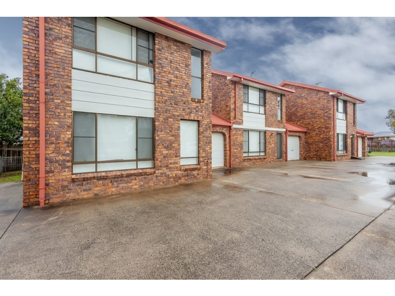 2 Rachel Street (cnr Stenner Street), Darling Heights QLD 4350