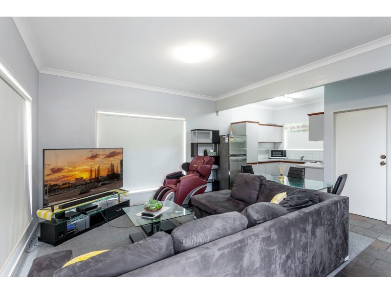 2 Rachel Street (cnr Stenner Street), Darling Heights QLD 4350