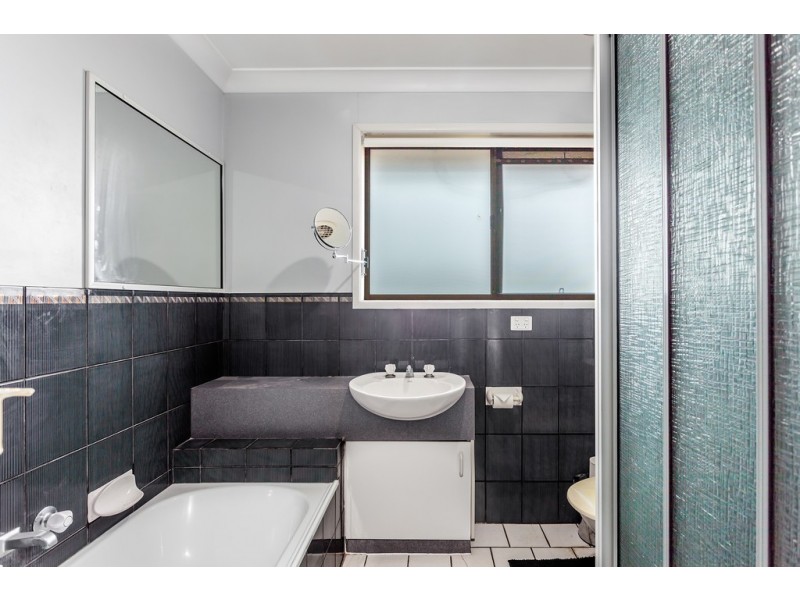 2 Rachel Street (cnr Stenner Street), Darling Heights QLD 4350