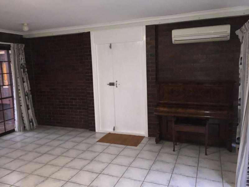 172 Alderley Street, Centenary Heights QLD 4350