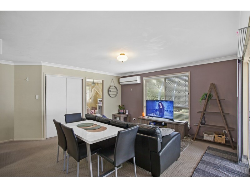 32 Gainsborough Drive, Glenvale QLD 4350