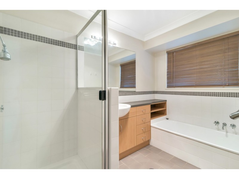 7 Muller Street, Kearneys Spring QLD 4350