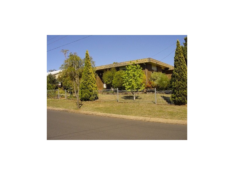 10 Jason Street, Wilsonton Heights QLD 4350