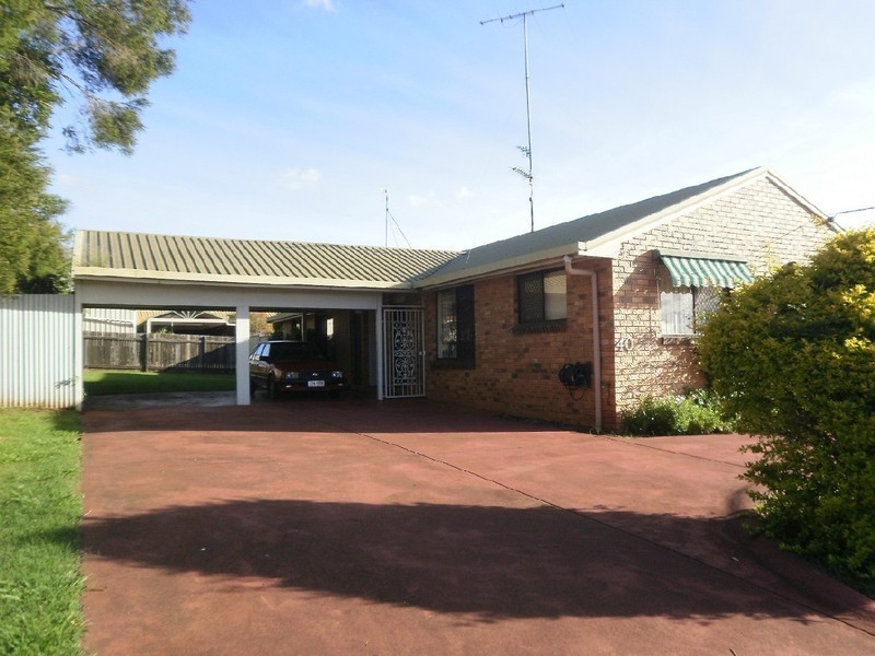 2/40 Gorman Street, Darling Heights QLD 4350