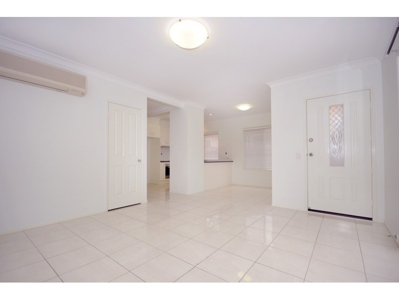 1/6 Rose Street, Wilsonton QLD 4350