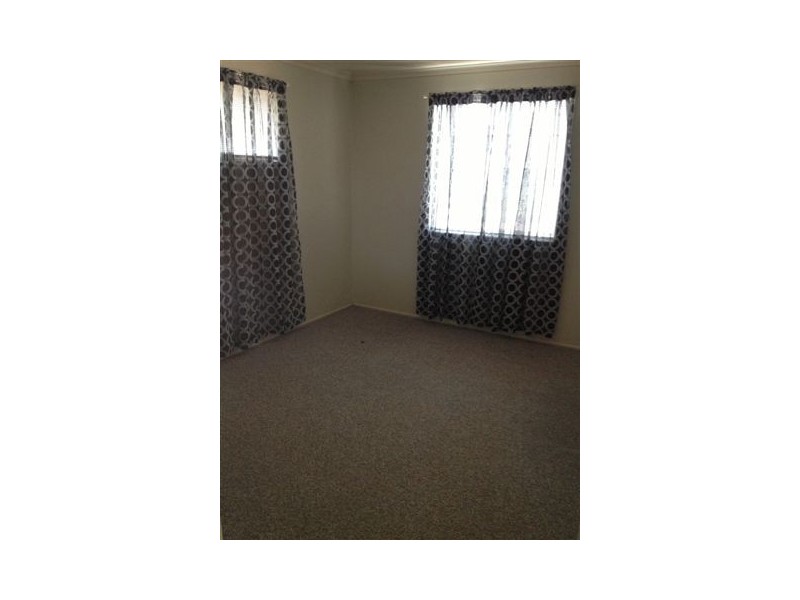1/1 Cleary Street, Centenary Heights QLD 4350
