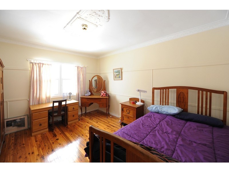 27 Justin Street, Harristown QLD 4350