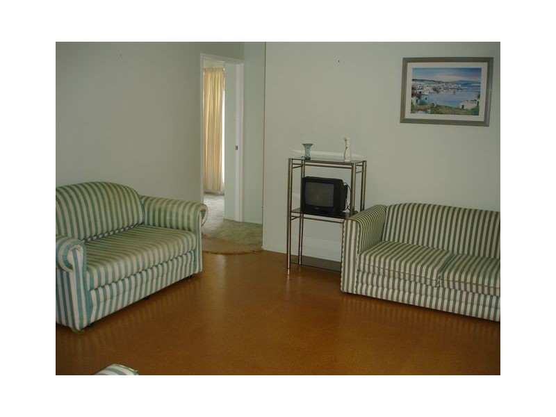 4 Robindale Drive, Darling Heights QLD 4350